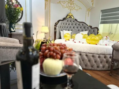Suite — Aloha Hotel